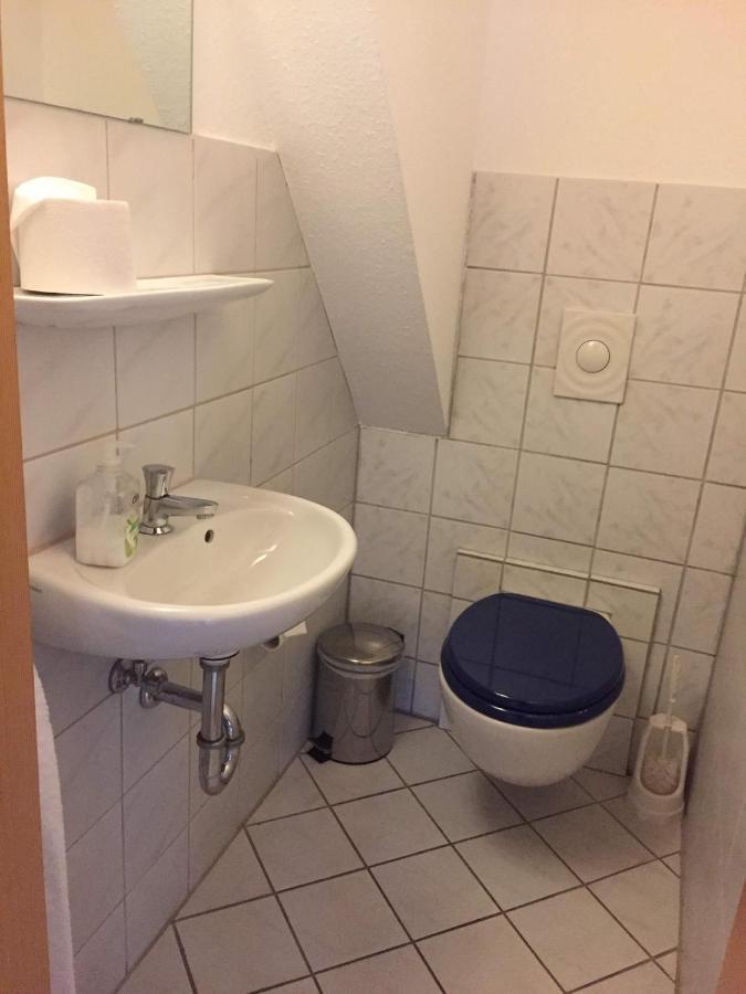 Hotel Garni Wiestor ユーバーリンゲン エクステリア 写真